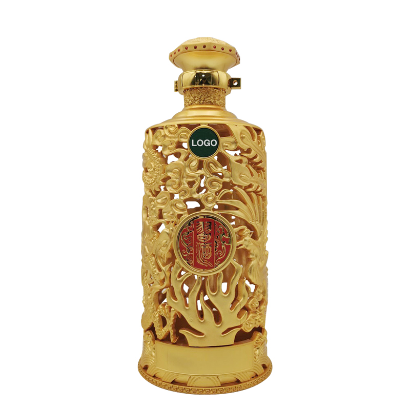 Custom Zinc Alloy Metal Golden Liquor Bottle Labels Engraved