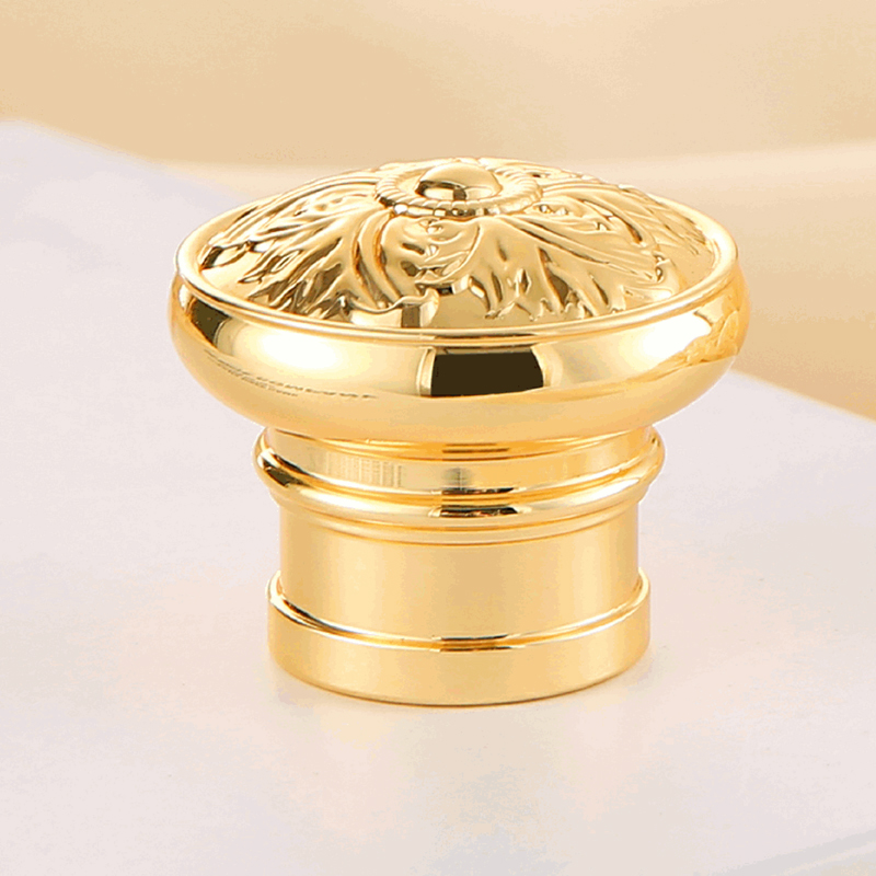 zinc alloy die casting golden Engraved Round Essential Oils Dropper Container customized mfg